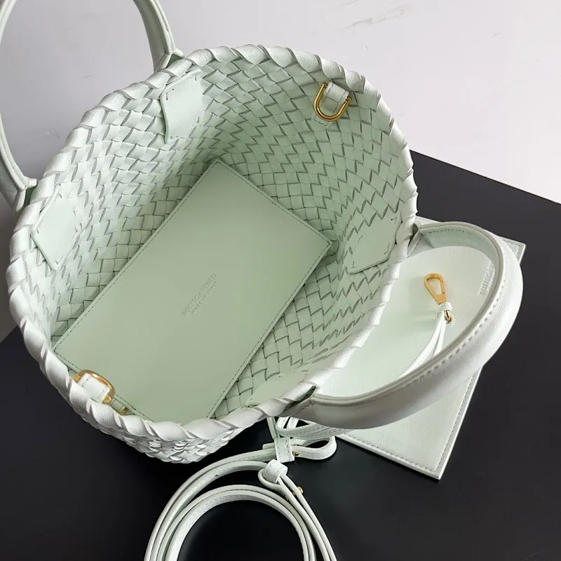 All categories 💚 Authentic bags 💚 BV 2025 new BV handbags
